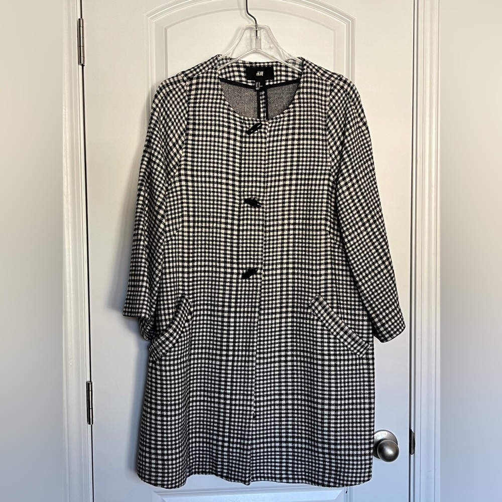 H&M Black & White Coat